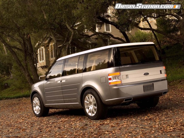 Ford Fairlane Concept Picture #3 Ford Fairlane Concept Picture #3